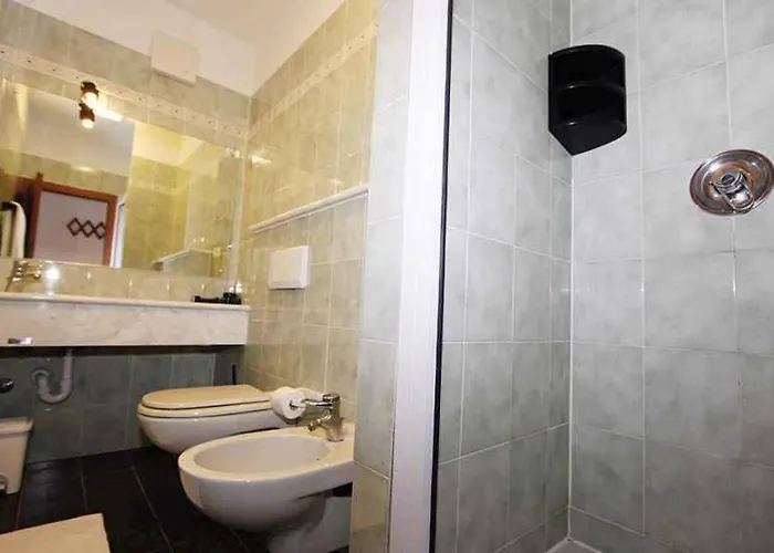 Apartmán House And Apts. In 23632 *